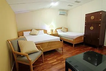 Red Inn Heritage Guest House George Town